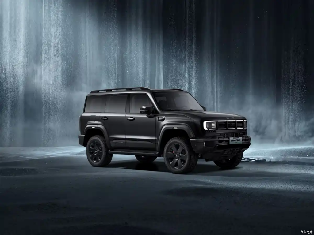 Beijing BJ40 Black Edition представлен в Китае за 184 800 юаней