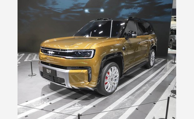 Fangchengbao Tai 9 — крупный SUV