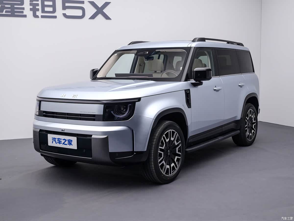 Beijing Off-road Starlit 5X спереди
