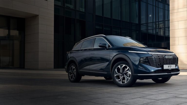 HAVAL F7 — семейный кроссовер