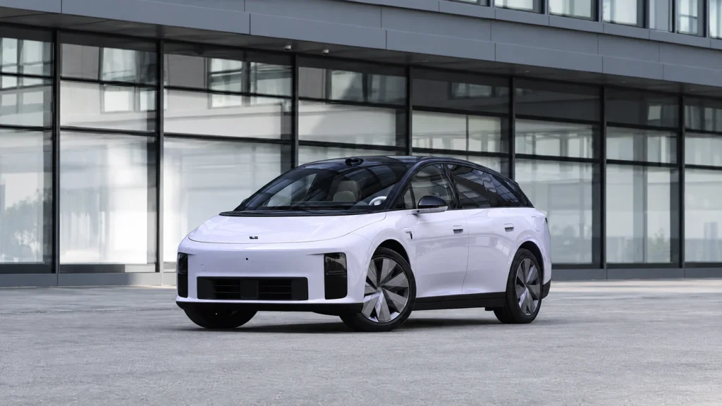 Li Auto i6: обновлённый электрокроссовер выйдет в Китае 28 октября